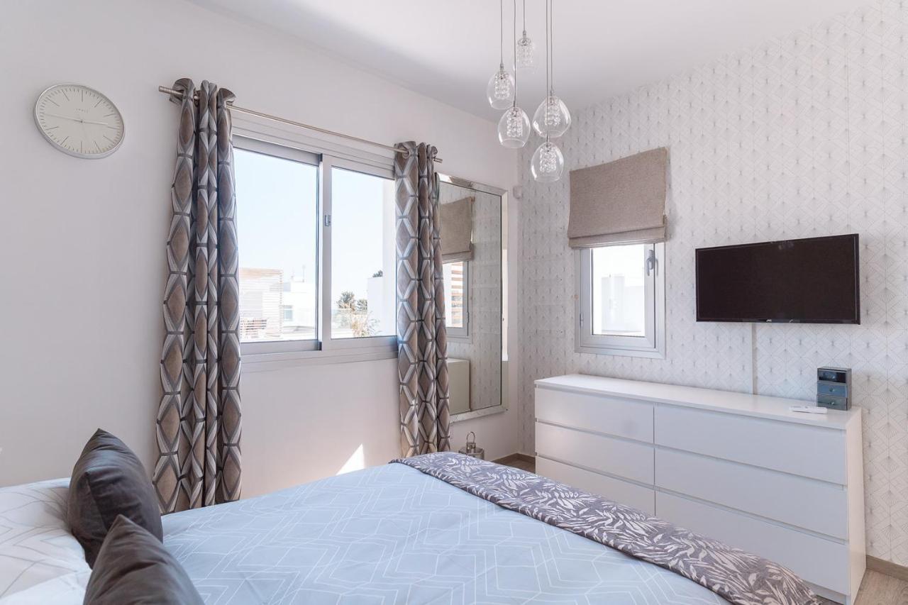 Villa Aquamarine Пафос Екстериор снимка