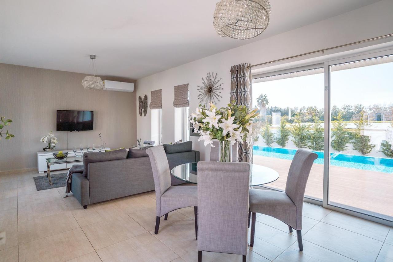 Villa Aquamarine Пафос Екстериор снимка
